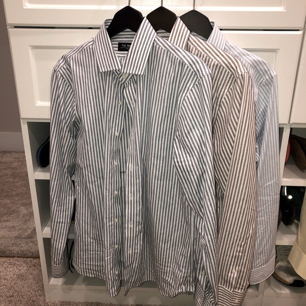 Men’s Tie Bar button down shirts